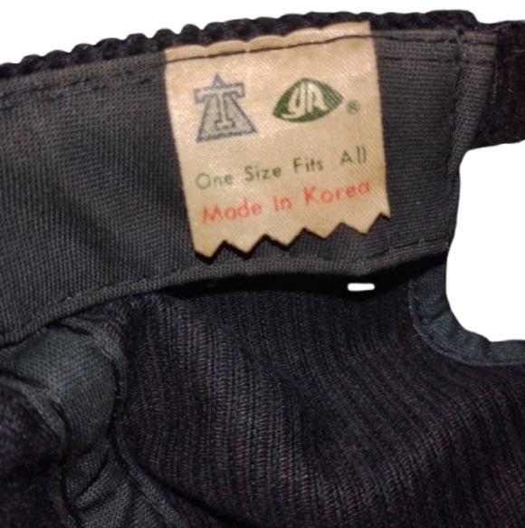Vintage Young A's Adjustable Strap Black Corduroy Bacardi Premium Black Rum Hat - Picture 7 of 7
